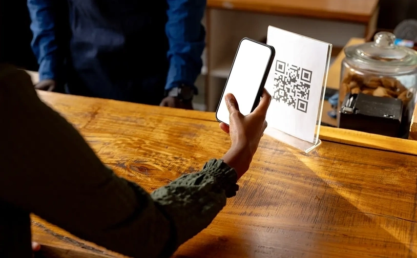 Scanning QR code in a cafe